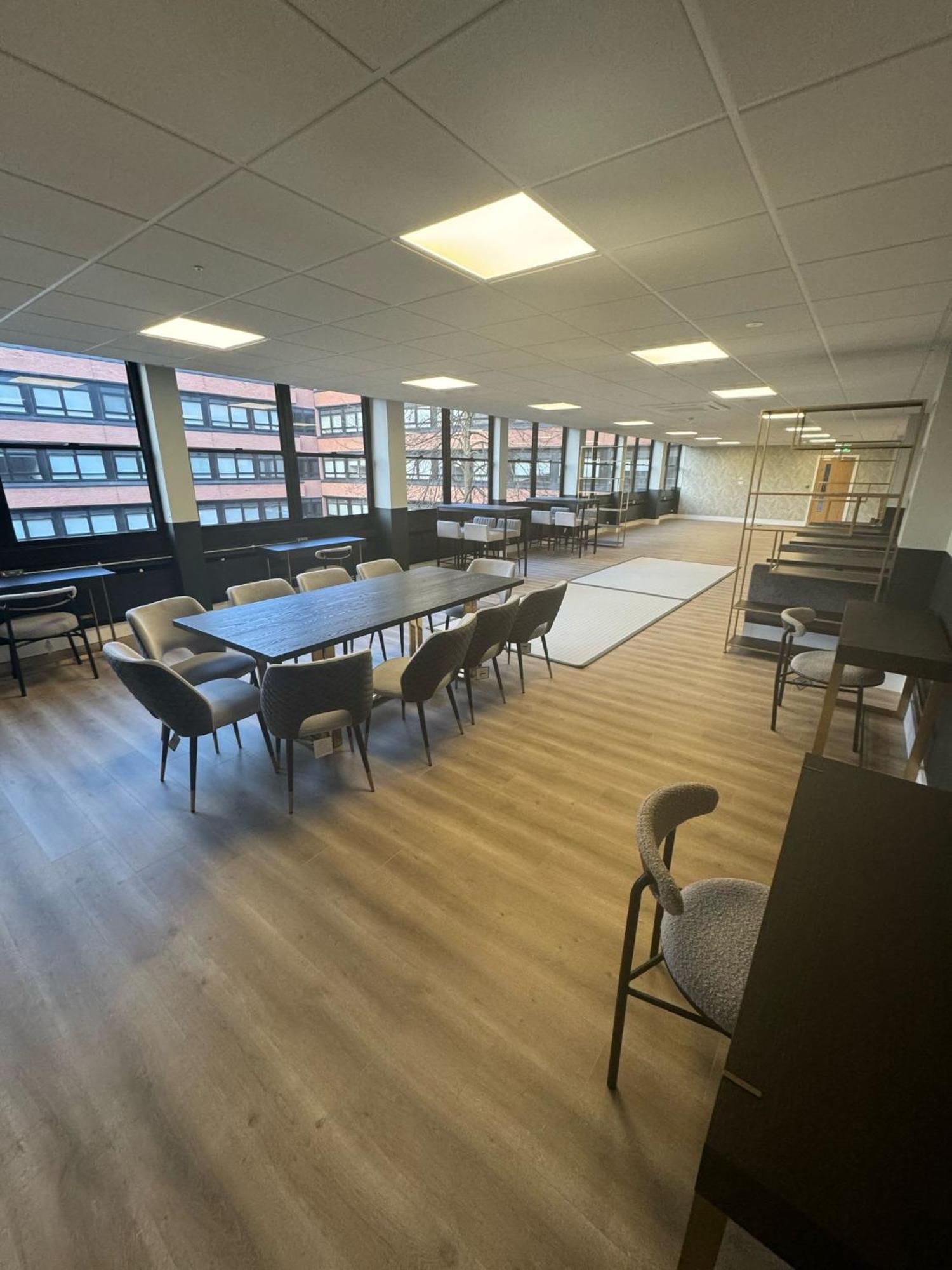 Modern And Stylish 1 Bed Apartment In East Grinstead Extérieur photo